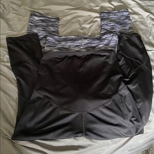 Maternity Activewear